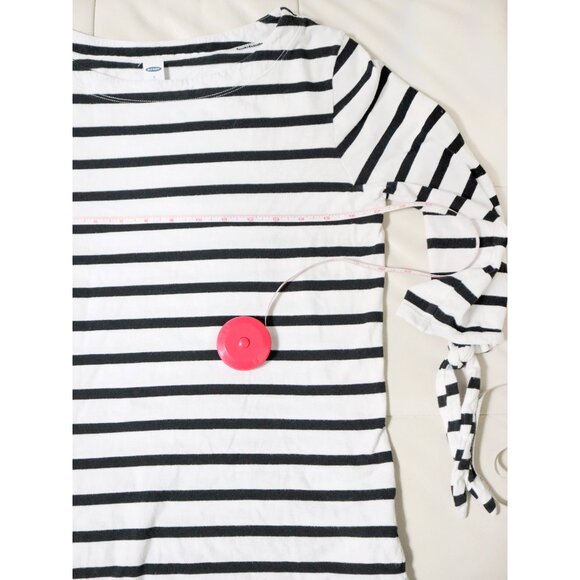 OLD NAVY Black & White Striped Mid Sleeve Tee - Picture 6 of 7